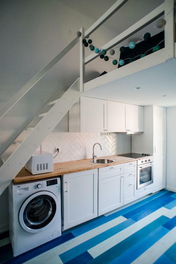 Pause With Free Parking Apartman